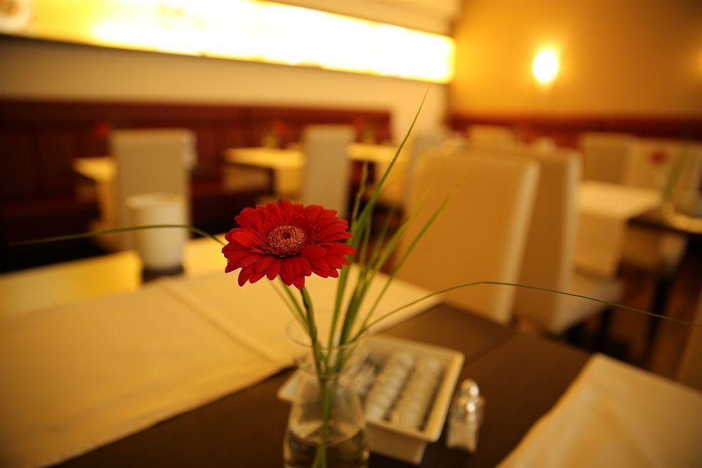 Hotel Sittardsberg Duisburg Dış mekan fotoğraf